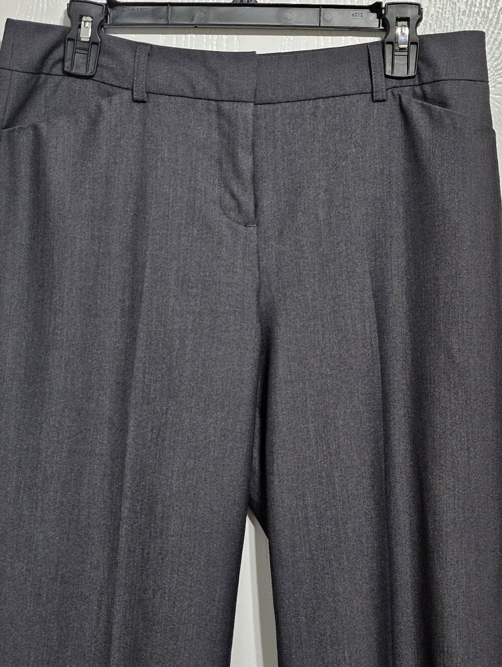 Larry Levine Women’s Size 8 Gray Dress Pants